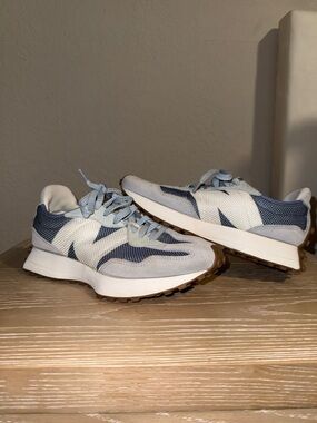 New Balance Blue & White Treaded Retro Sneakers